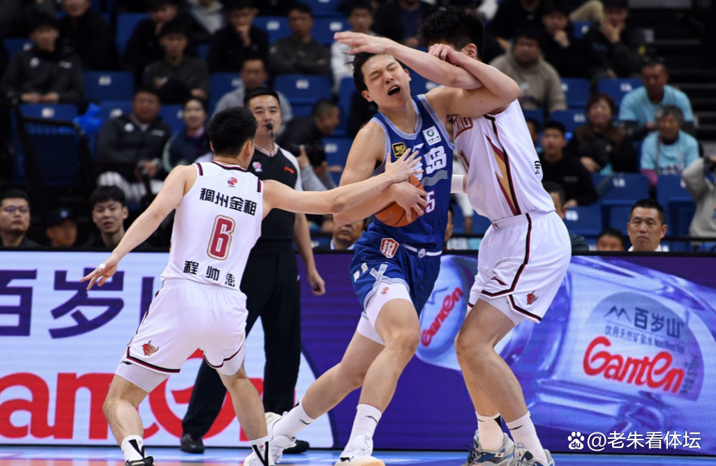 CBA常规赛今晚走向成谜；广厦男篮篮板制胜；更衣室稳定；球队文化再被提及的简单介绍