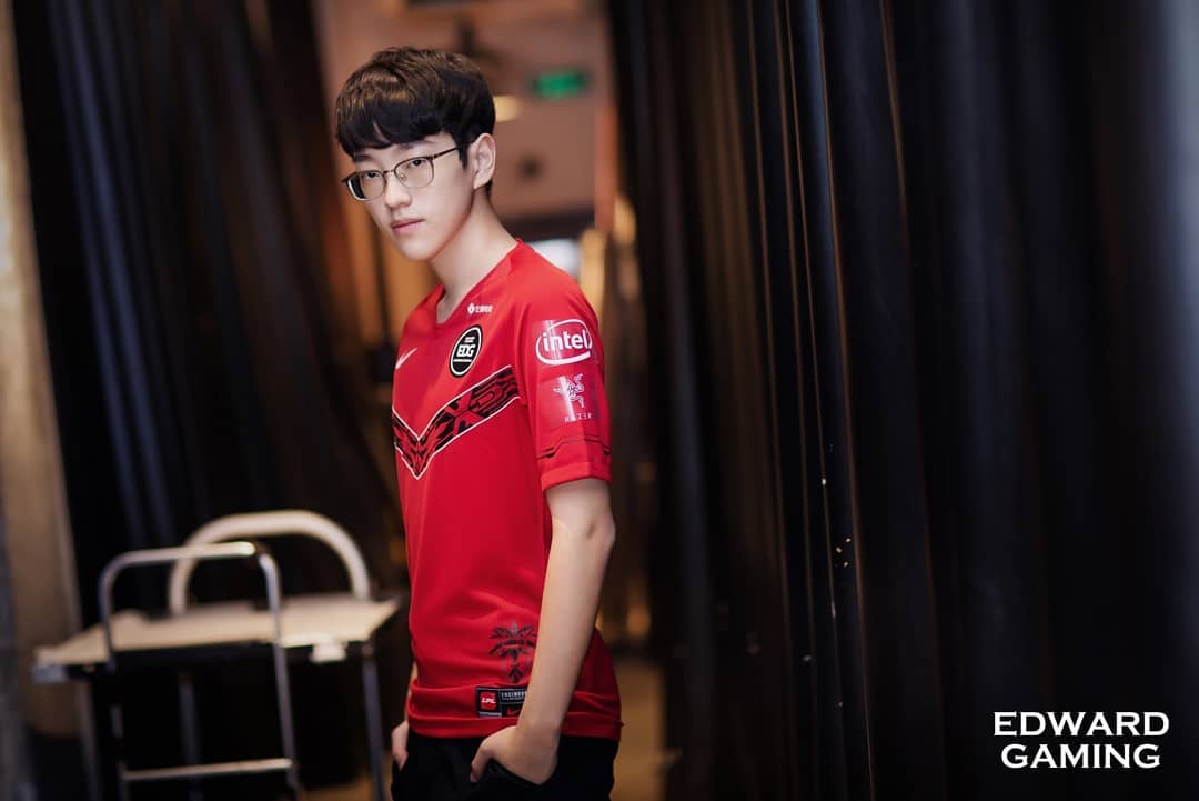 九游-包含Scout赛事官方发布势不可挡新规，TES争议不断！的词条