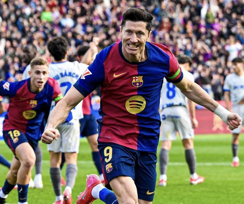 莱万多夫斯基vs内马尔 莱万多夫斯基vs内马尔